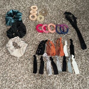 Bundle of hair accessories